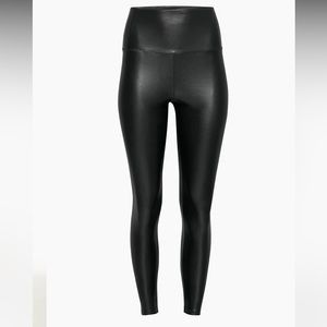 Aritzia Wilfred Free Daria Pant in Black